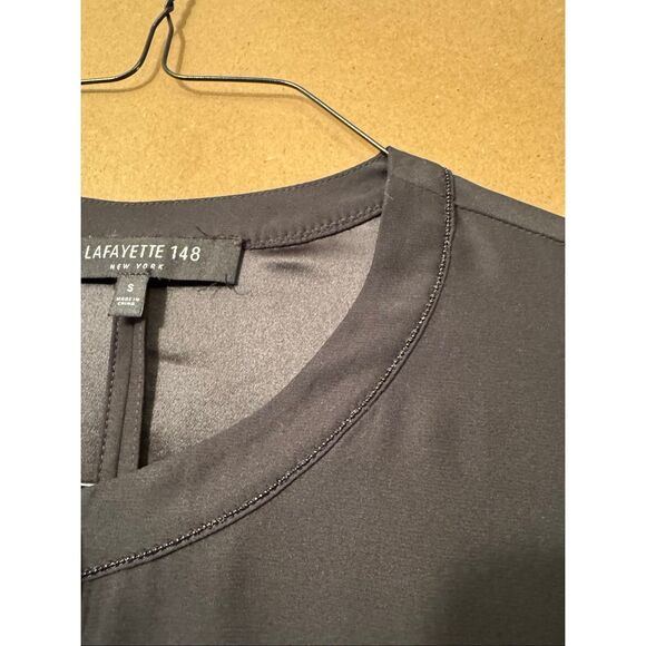 Silk Lafayette 148 Top Subtle Beaded Neck - Picture 4 of 10